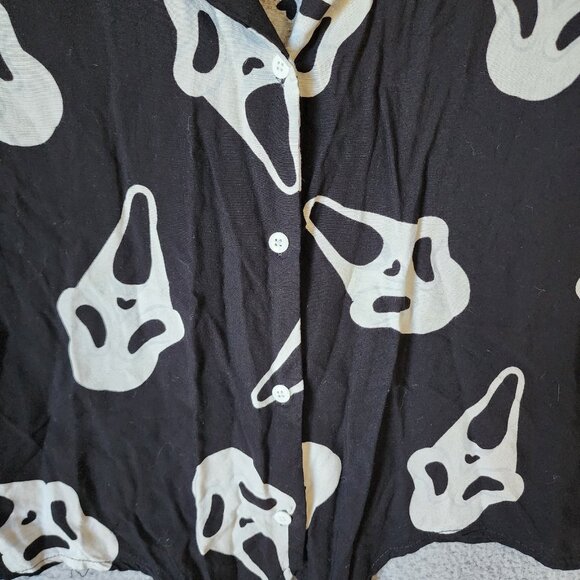 Spirit Halloween Ghost Face Women's M Short Sleeve Button Up Tie Front Top Rare - Picture 3 of 11